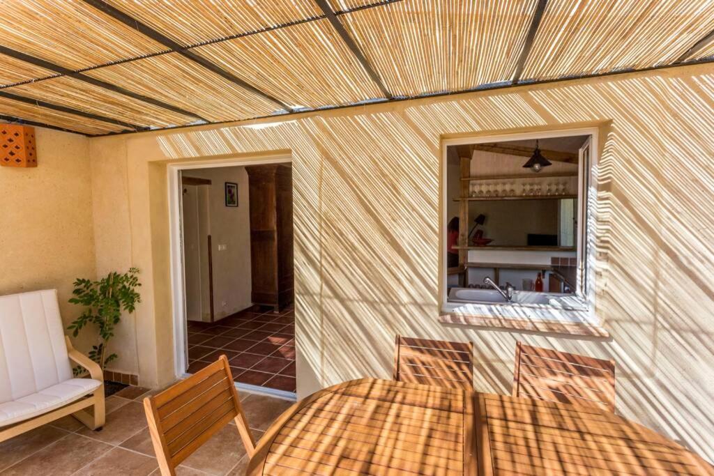 L'Arbre A Soleil Villa Aigues-Vives  Exteriör bild